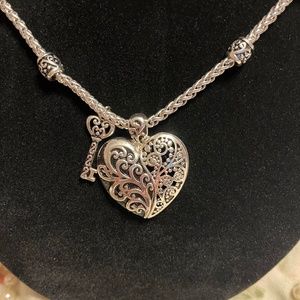 Silver tone heart necklace set